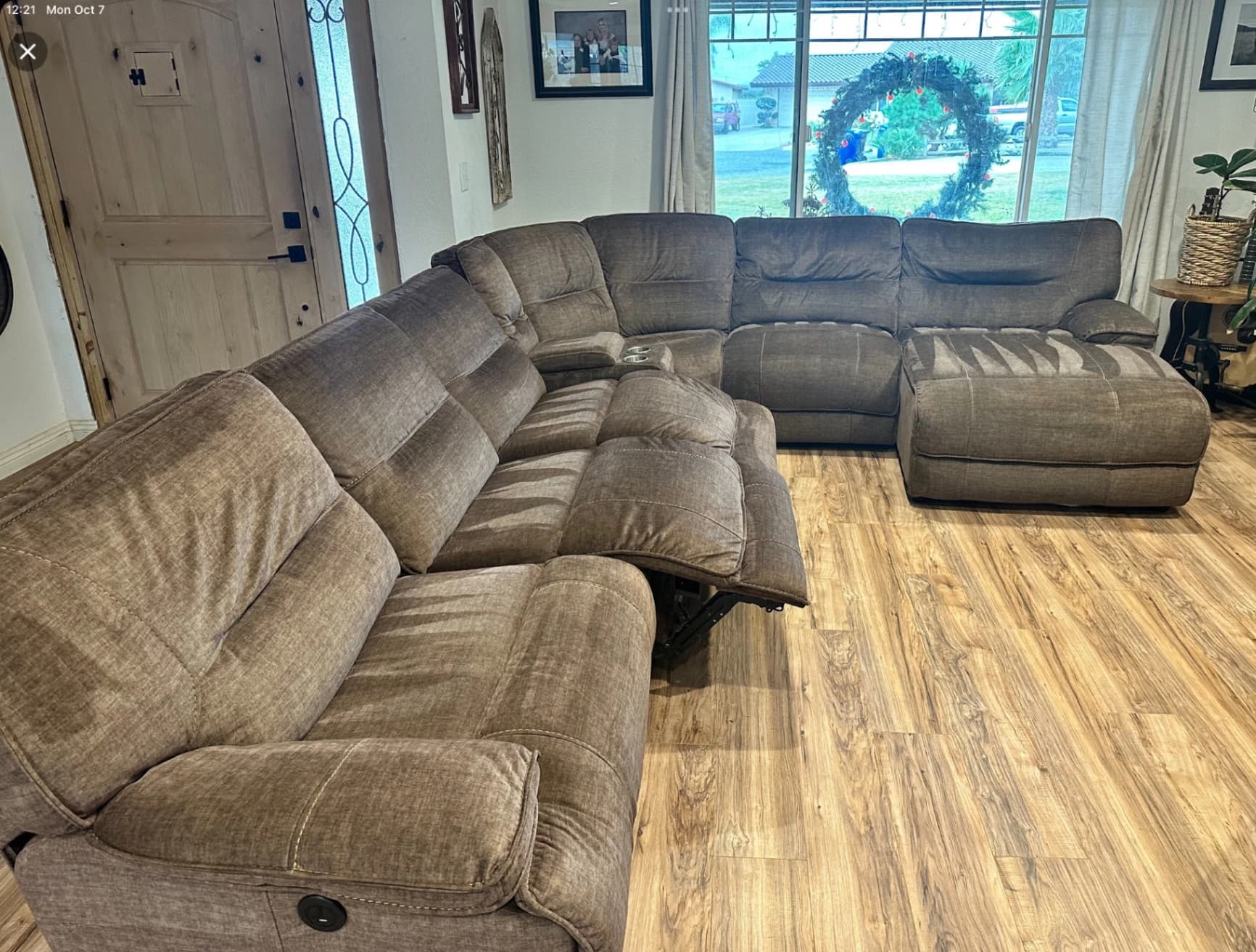 Professional Residential and Commercial Carpet, Rug, Upholstery and Air Duct
Cleaning Services